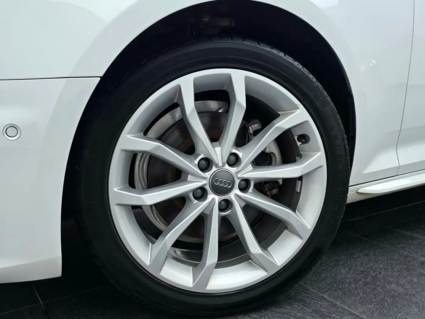 Audi A4L 2019 40 TFSI Fashion (China VI) фото 10