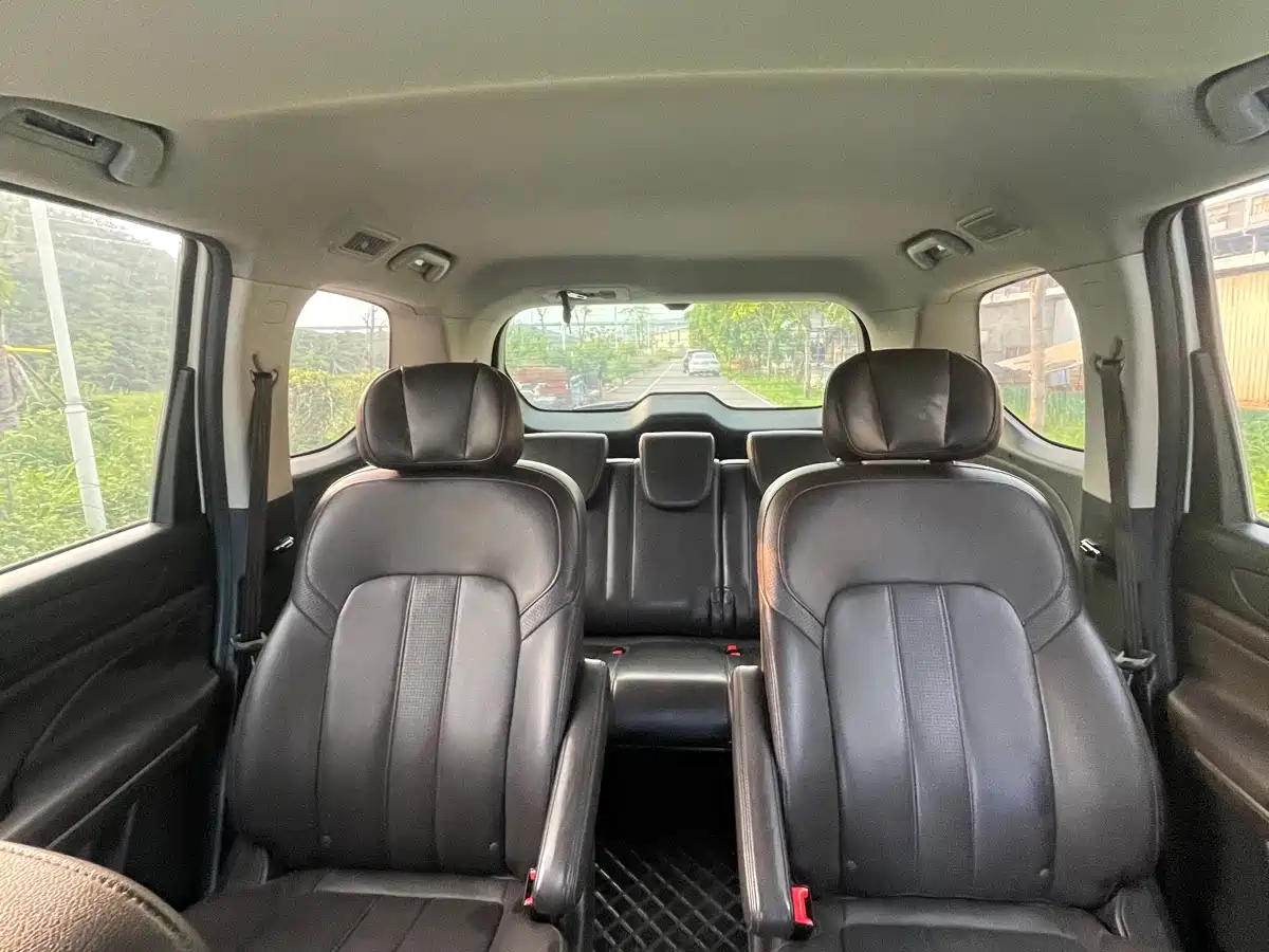 GAC Trumpchi Trumpchi M6 2019 270T DCT Luxury Edition (7-seater) (China VI) фото 6