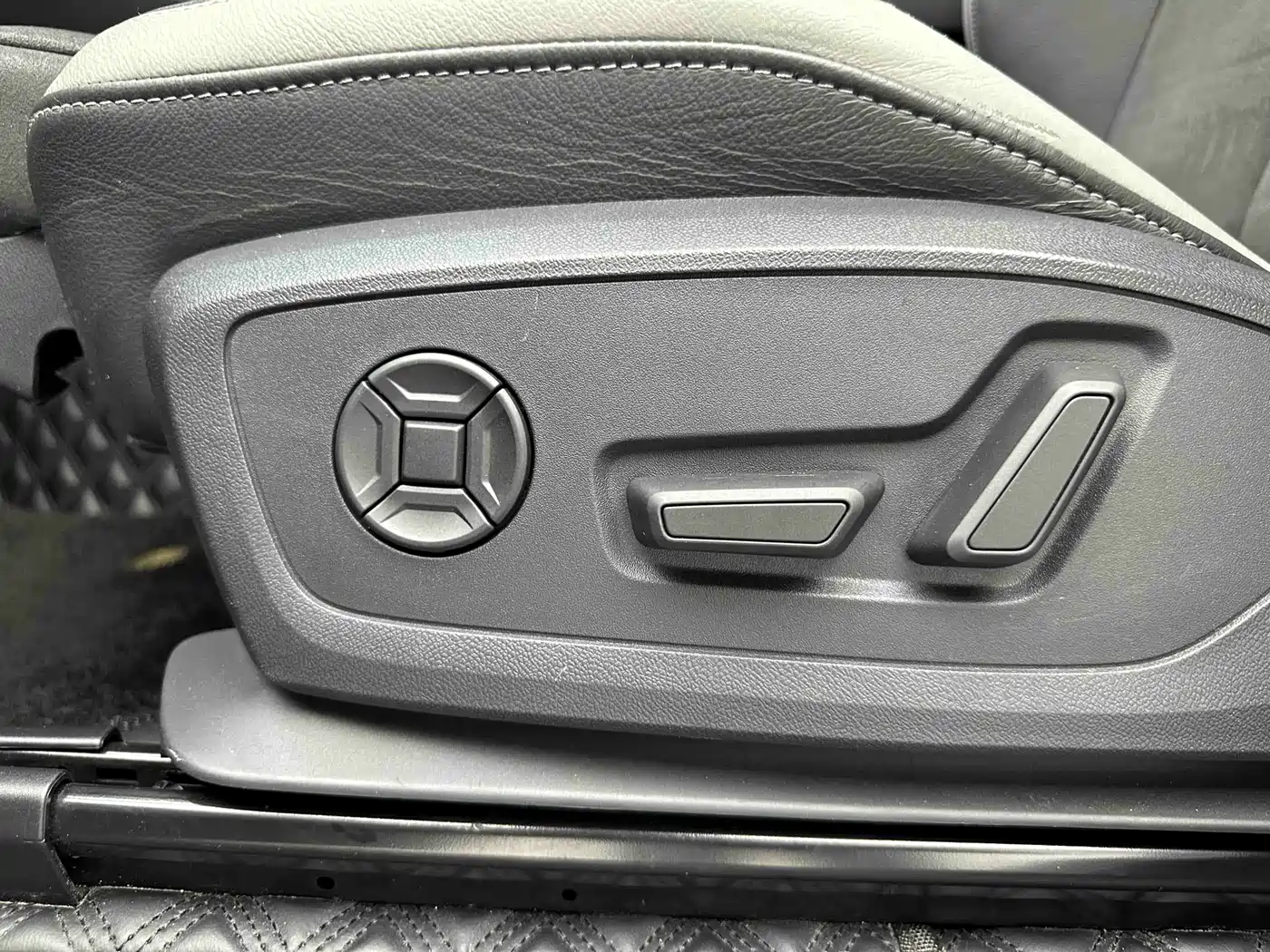 Audi Q3 2023 35 TFSI Fashion Dynamic (1.4T) фото 11