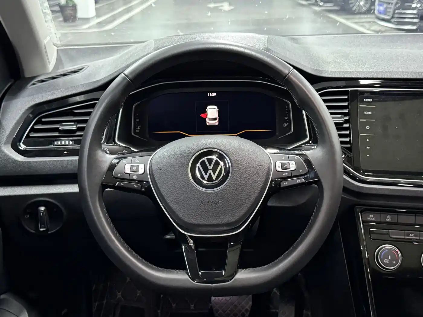 Volkswagen T-ROC 2021 280TSI DSG 2WD Comfort Smart Connect Edition фото 6