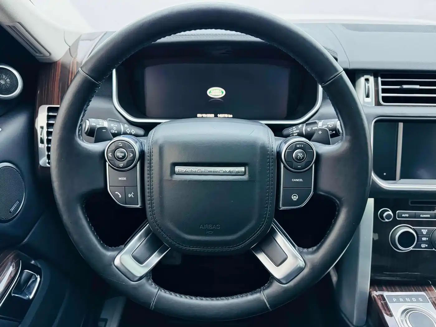 Land Rover Range Rover 2016 3.0 SC V6 Vogue LWB фото 12