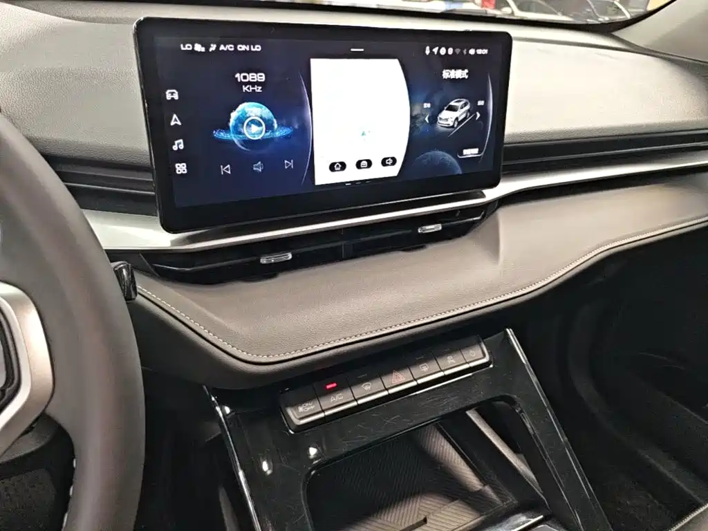 Фото 13 - Haval H6
