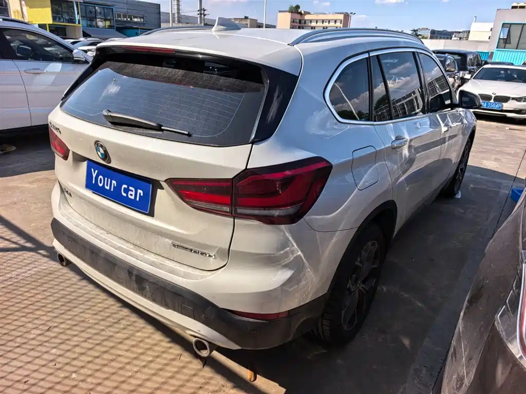 BMW X1 2022 sDrive25Li Leading фото 5