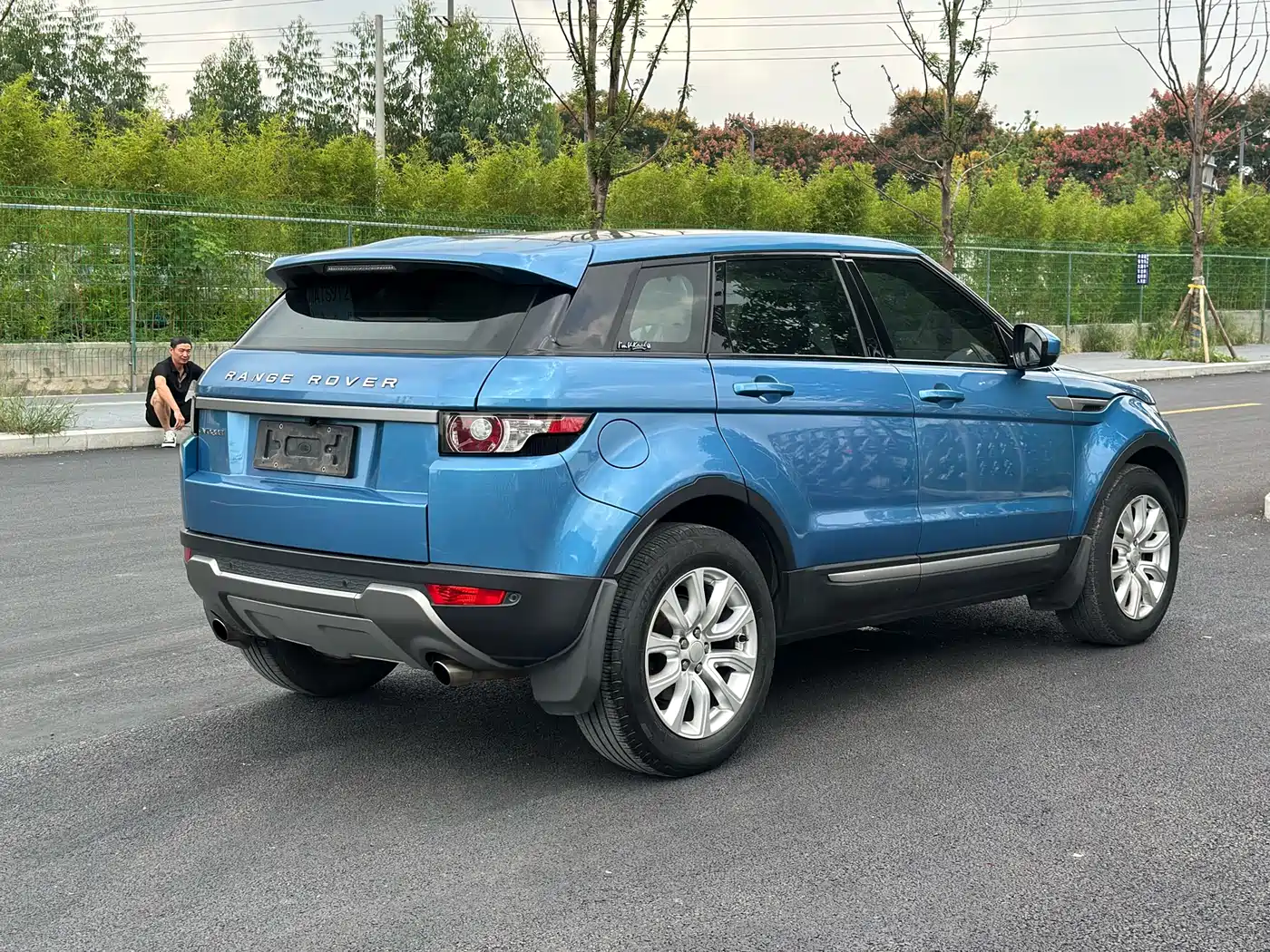 Land Rover Range Rover Evoque 2015 2.0T 5-Door Fashion Edition фото 5