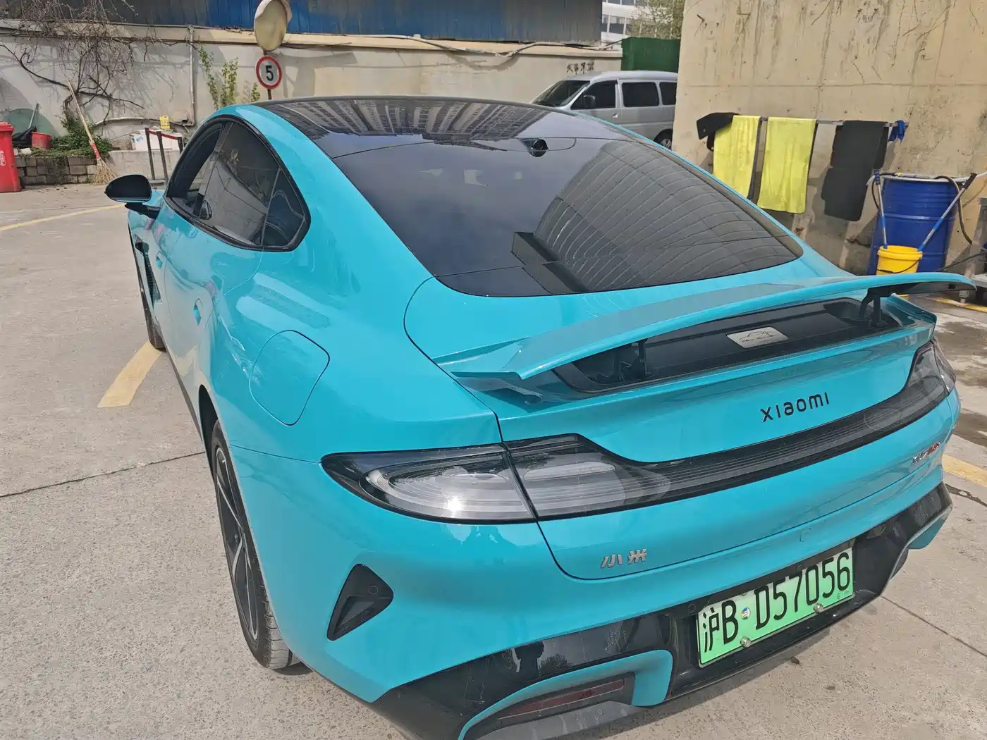 XIAOMI CAR XIAOMI SU7