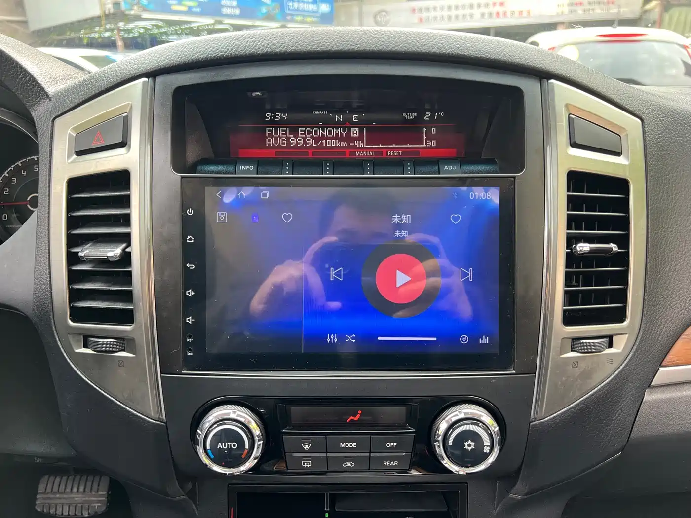 Mitsubishi Pajero (Import) 2020 3.0L Automatic Standard Edition фото 13