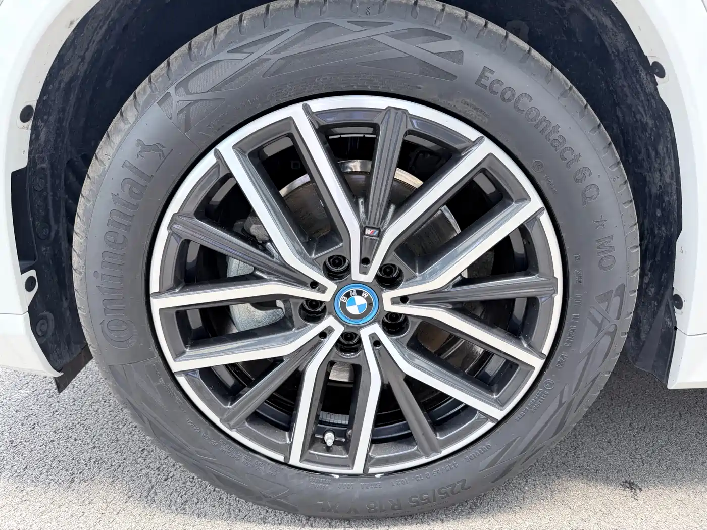 BMW iX1 2023 eDrive25L M Sport Package фото 11