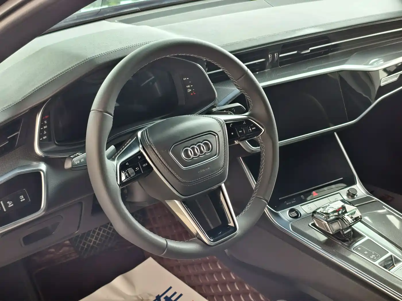 Audi A6L 2023 Facelift 45 TFSI Premium Dynamic фото 8