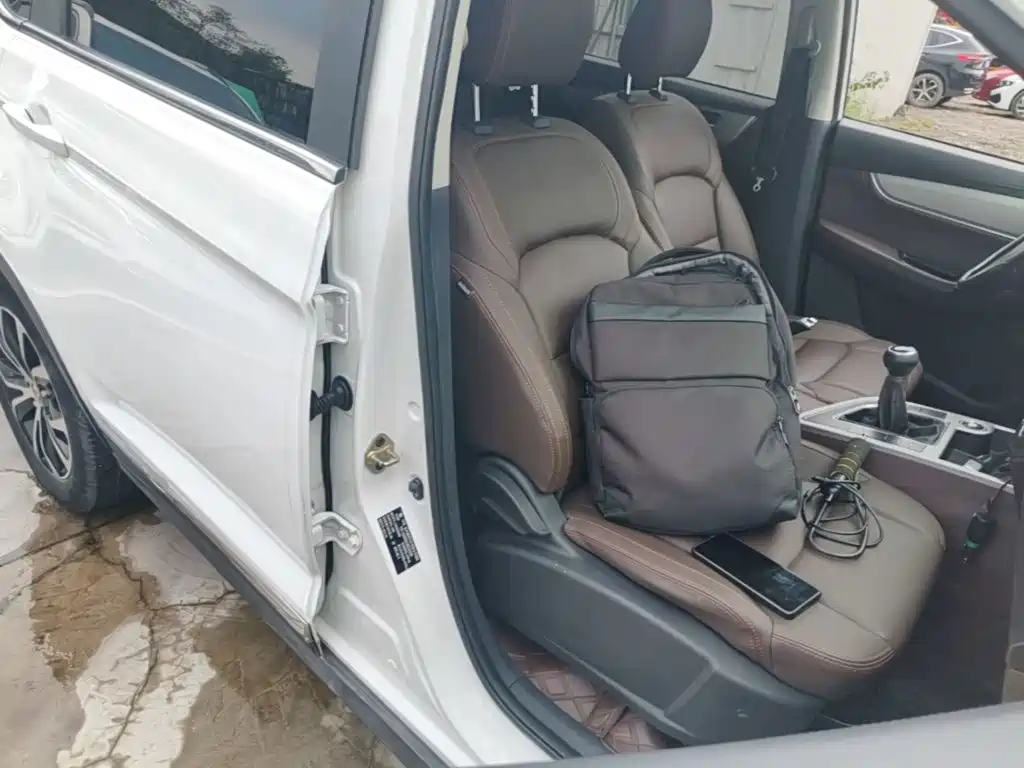 Фото 25 - Dongfeng Fengxing Jingyi X5