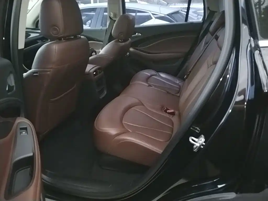 Buick Envision Plus 2021 2021 532T FWD Elite Trim