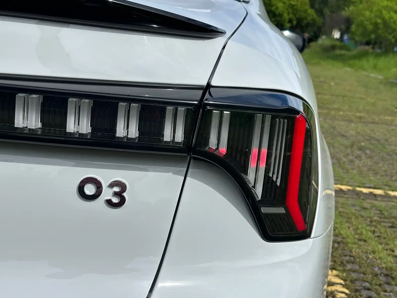 Фото 17 - Lynk & Co 03