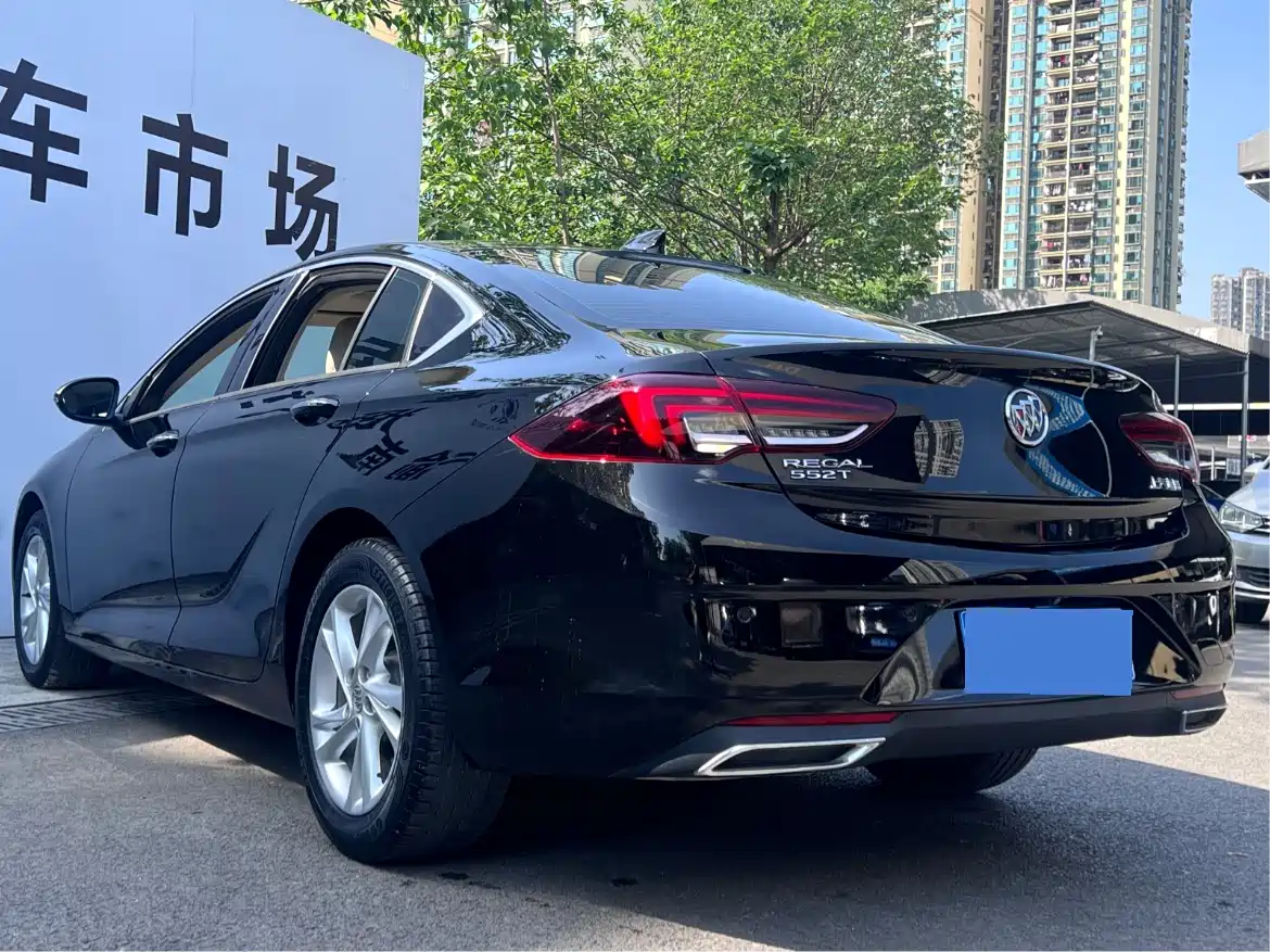 Buick Regal 2021 GS 28T Elite Model фото 33