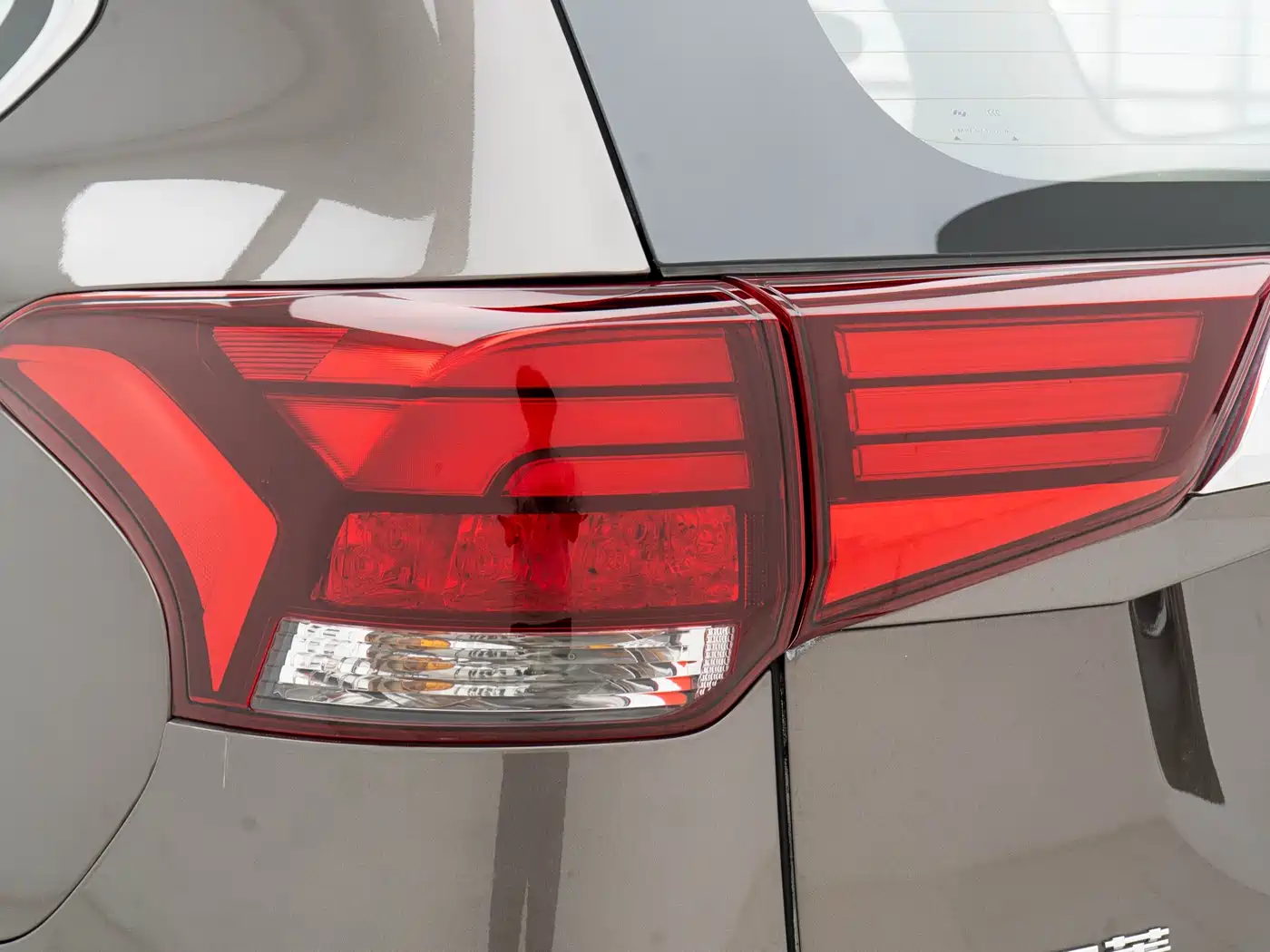 Mitsubishi Outlander 2019 2.4L 4WD Deluxe Edition 7-Seater China VI фото 20