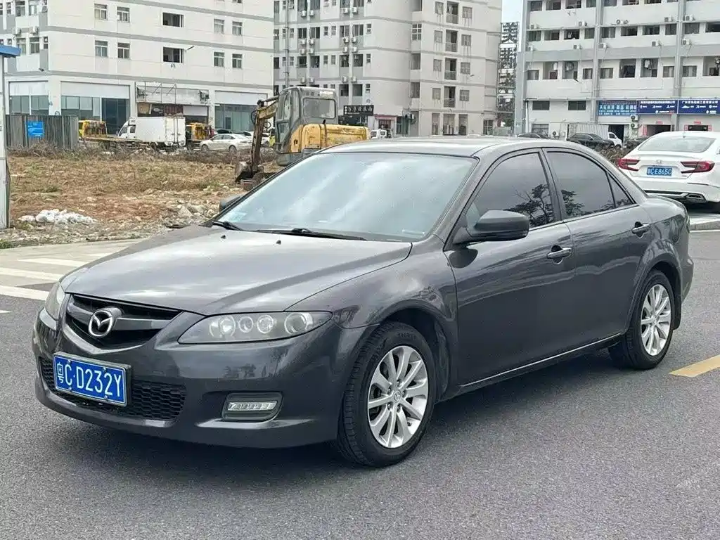 Photo 1 - Mazda 6