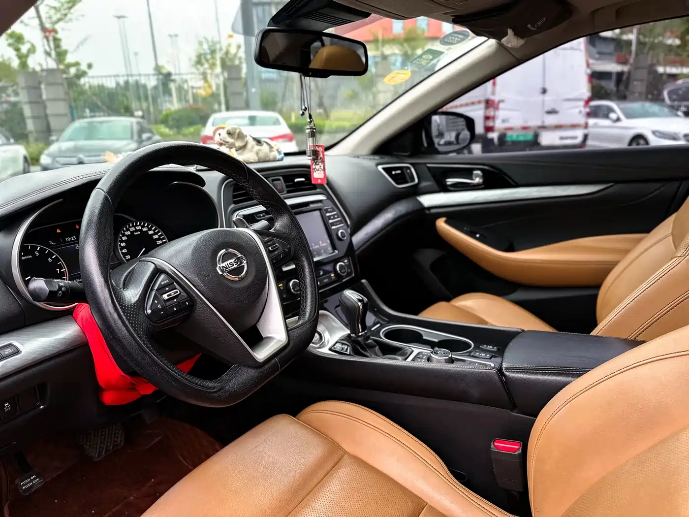 Nissan Cima 2016 2.5L XL Luxury фото 9