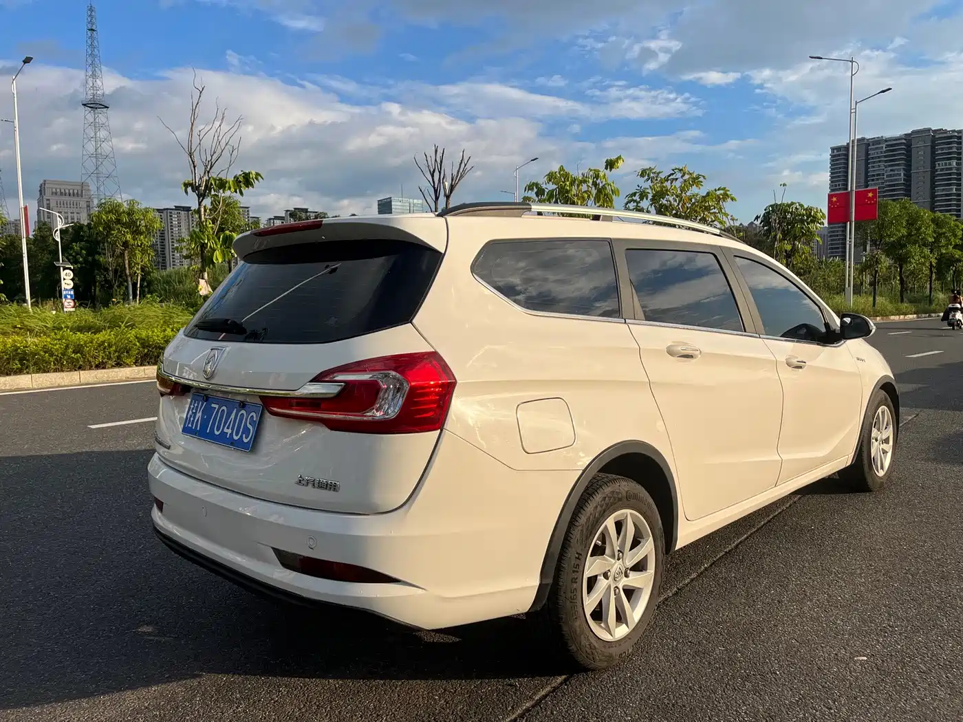Baojun 310W 2017 2017 1.5L Manual Fashion Edition (China V)