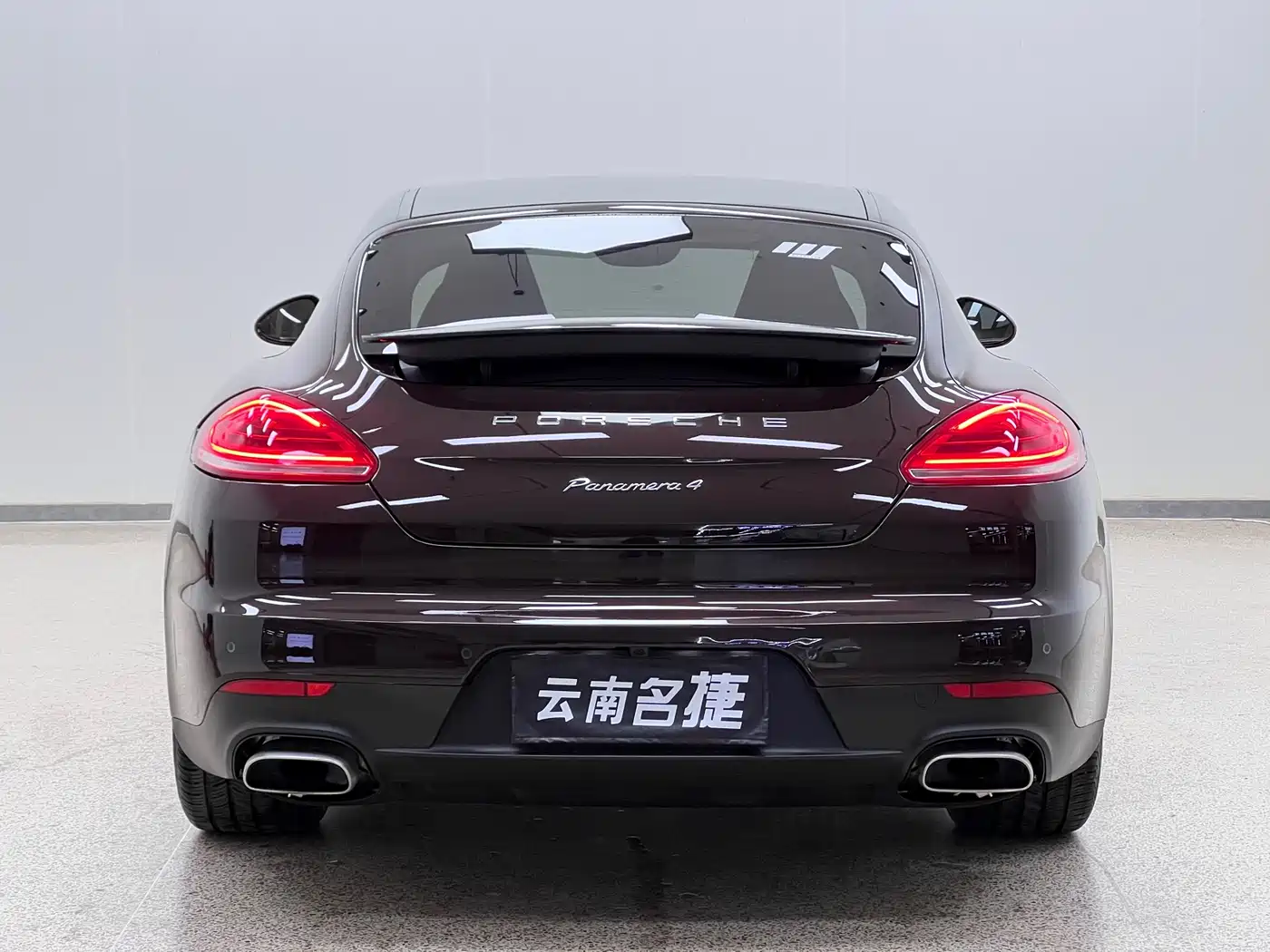 Porsche Panamera 2016 Panamera 4 Edition 3.0T фото 6