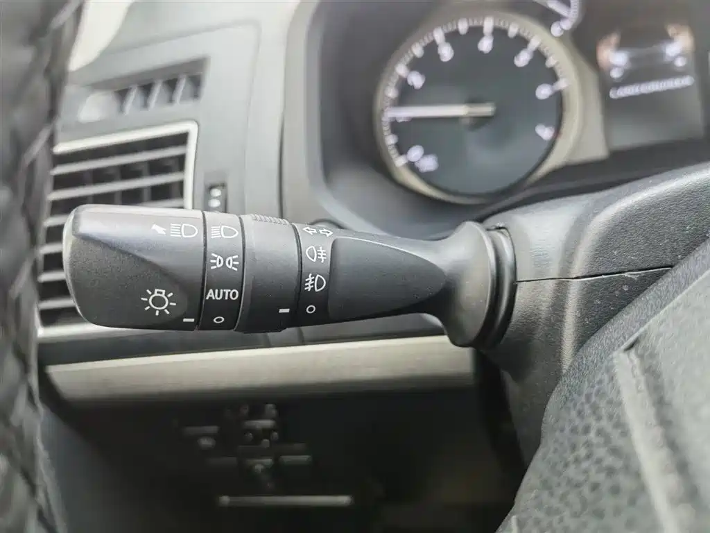 Toyota Prado 2019 3.5L Automatic TX-L Zunxiang Edition with Rear-mounted Spare Tire фото 21