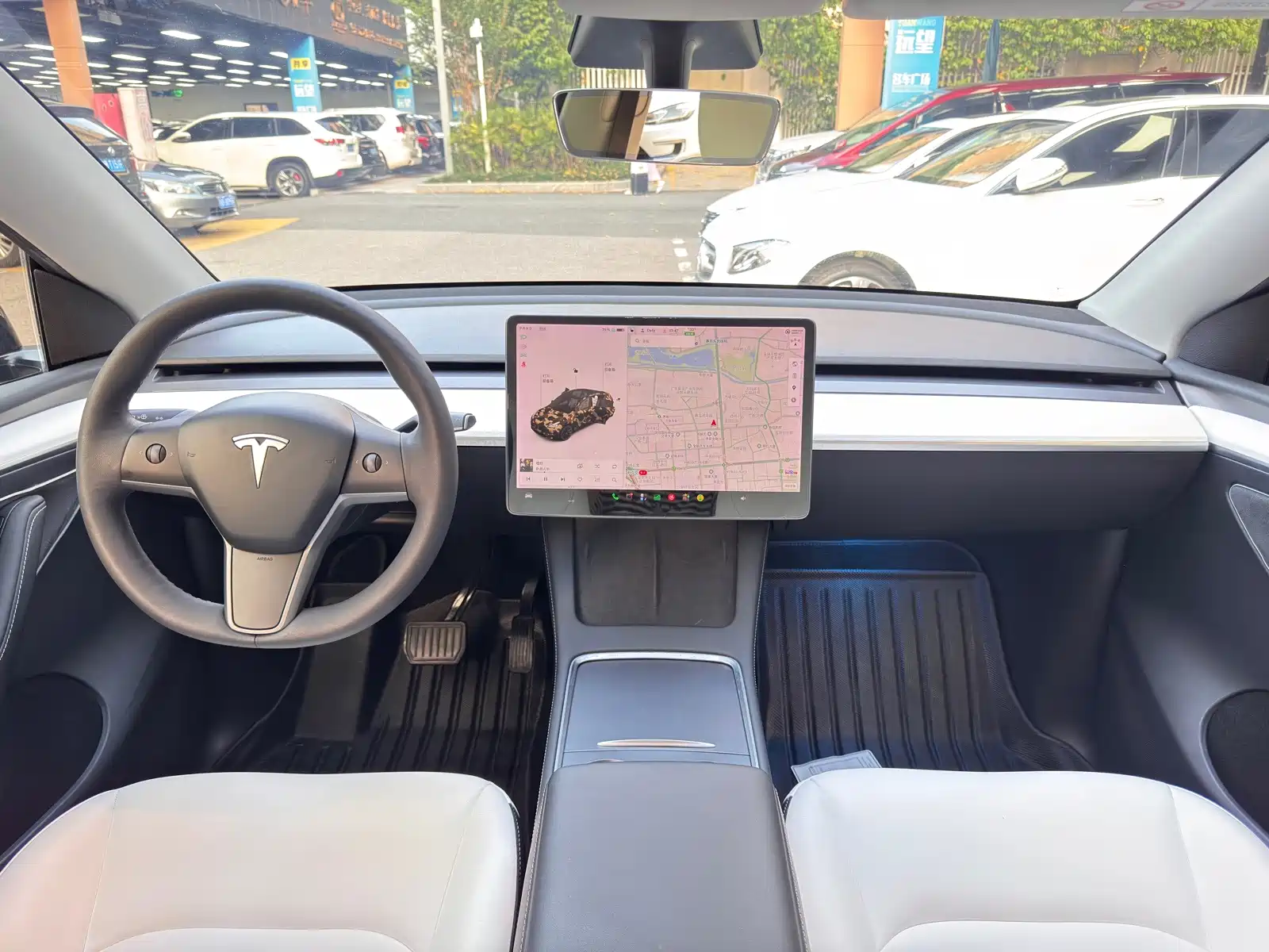 Фото 7 - Tesla Model Y