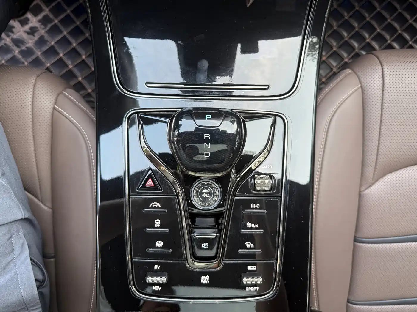 BYD Han 2020 DM AWD Performance Luxury Edition фото 16