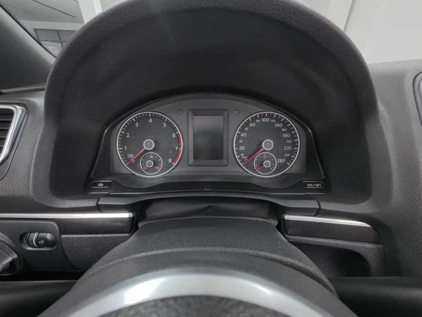 Volkswagen Eos 2011 Model 2.0TSI фото 6