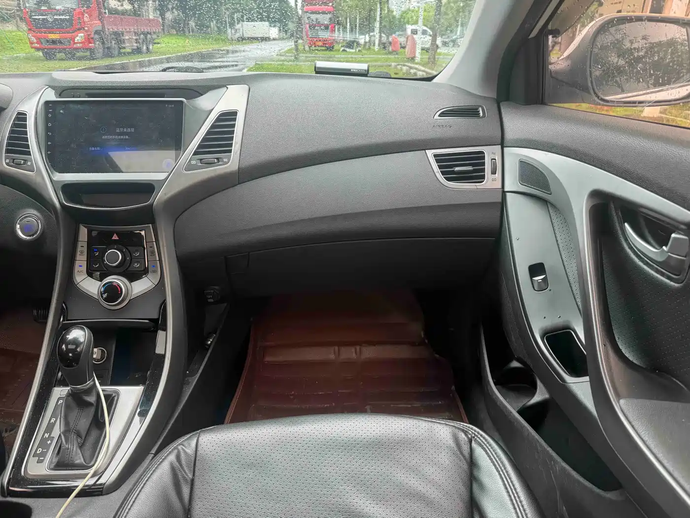 Hyundai Langdong 2015 1.6L Auto Premium фото 12