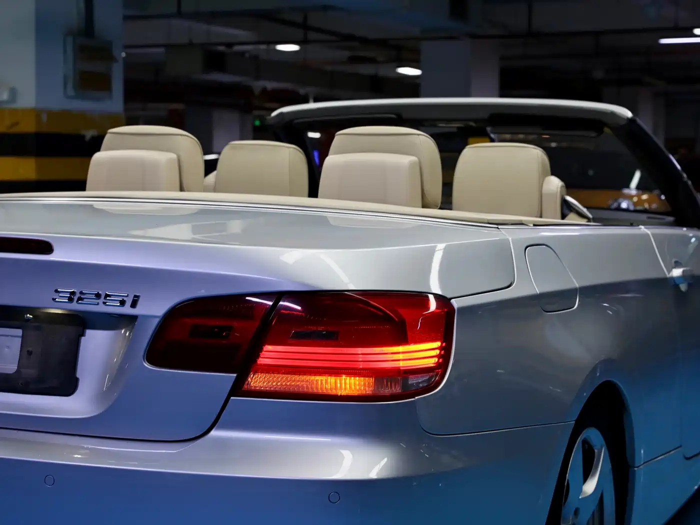 BMW 3 Series (Import) 2007 325i Convertible Coupe фото 5