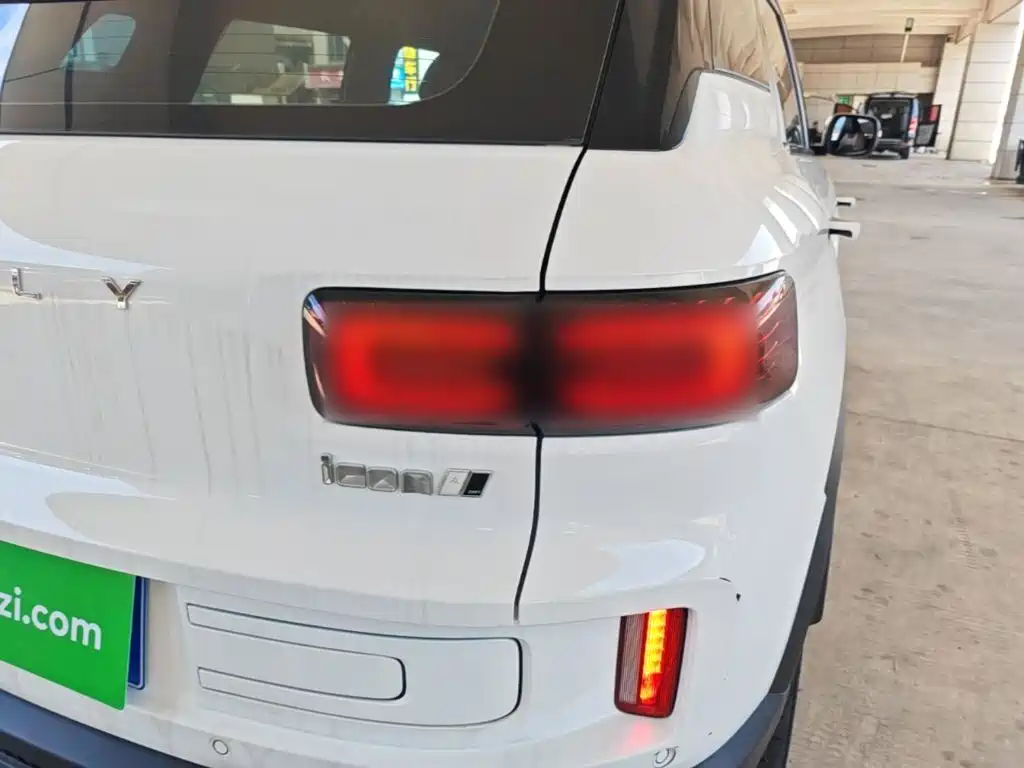 Geely ICON 2023 2023 Model 1.5TD Chocolate Deluxe Edition
