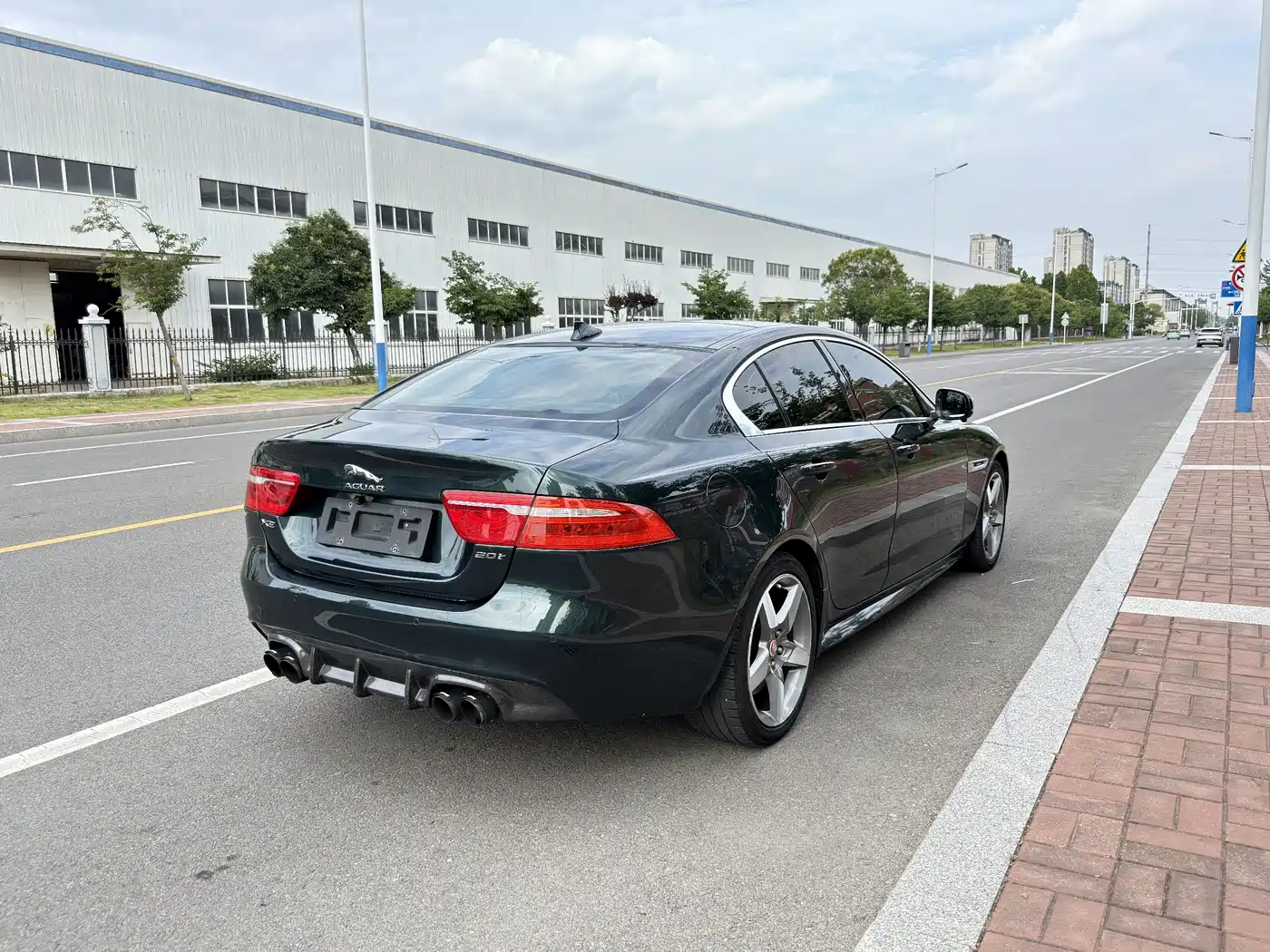 Jaguar XE 2016 2015 2.0T 200PS R-Sport