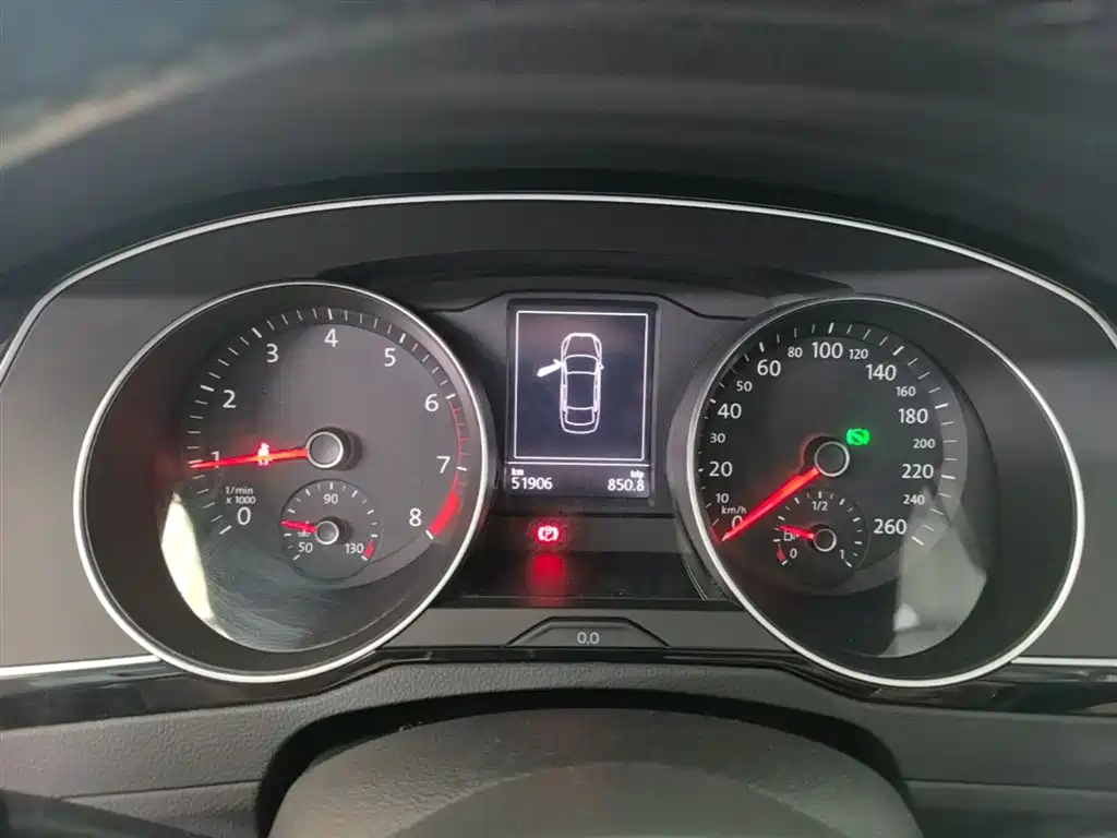 Volkswagen Magotan 2020 330TSI DSG Leading фото 12