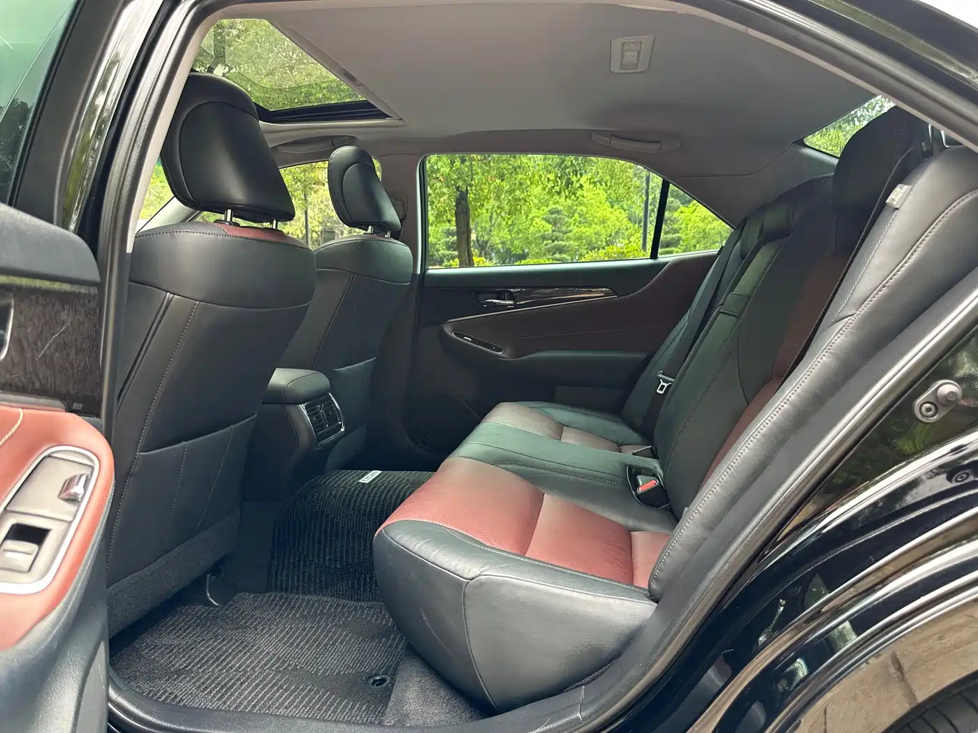 Toyota Crown 2018 2.0T Sport Edition фото 5