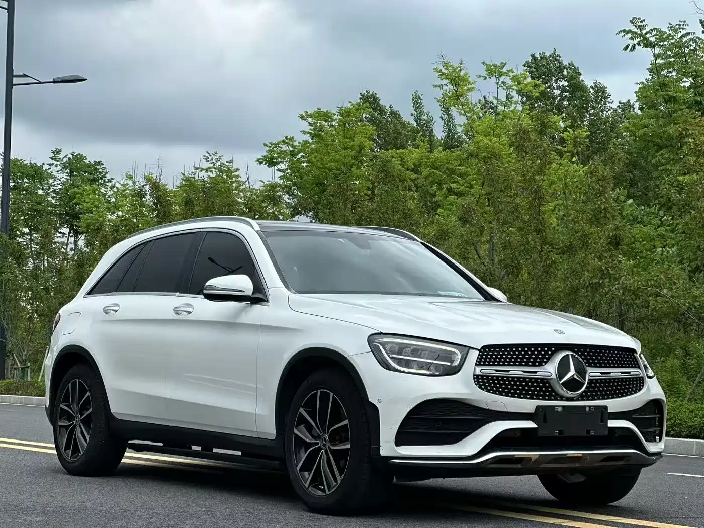 Mercedes-Benz GLC 2020 GLC 260 L 4MATIC Luxury фото 3