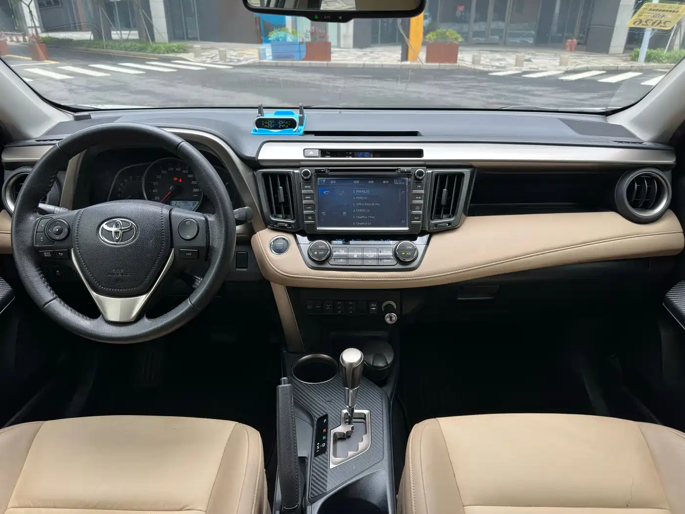 Toyota RAV4 Rongfang 2015 2.5L Automatic 4WD Elite Edition фото 13