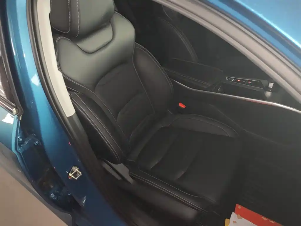 Фото 25 - Geely Preface