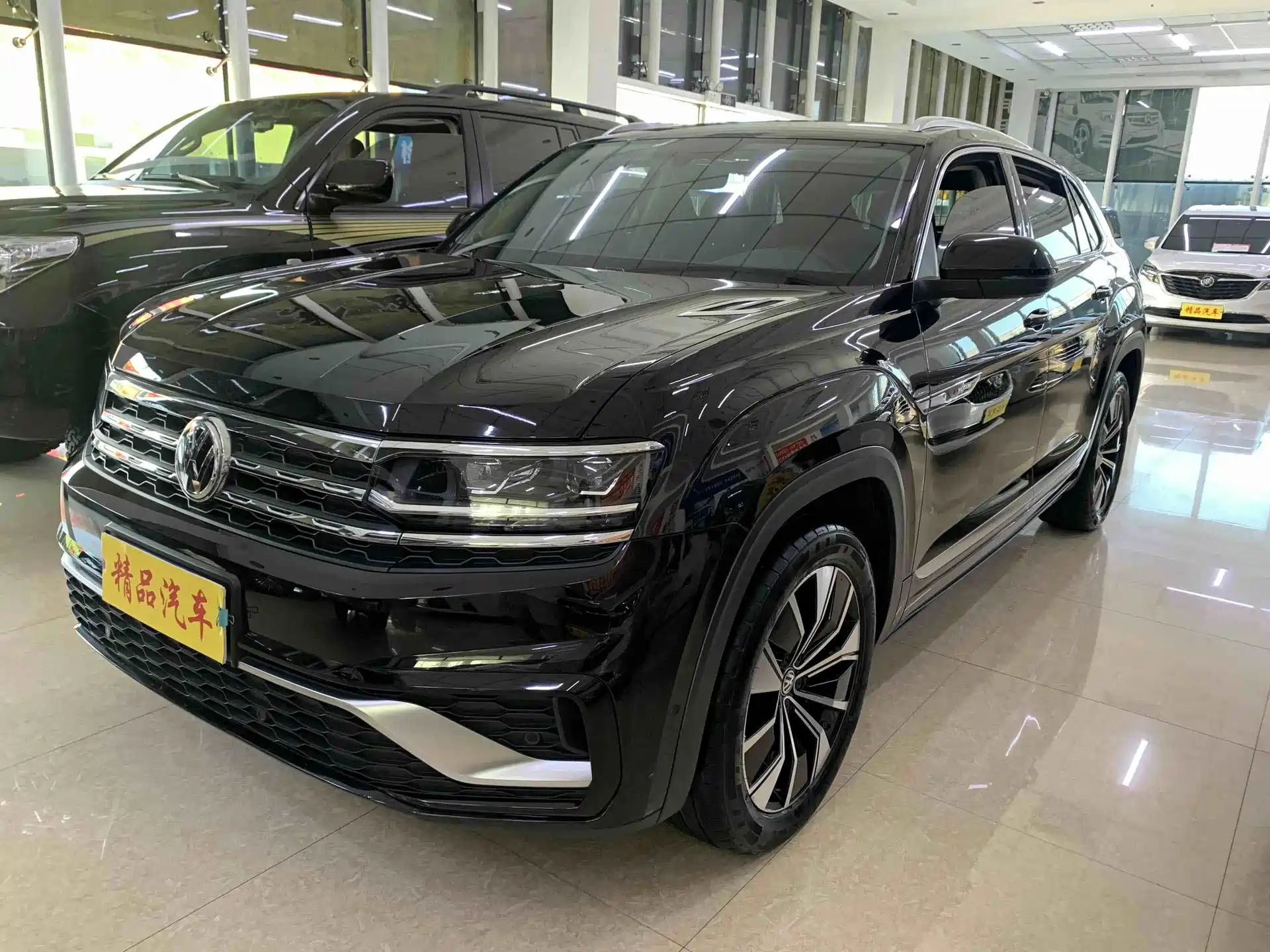 Фото 1 - Volkswagen Teramont