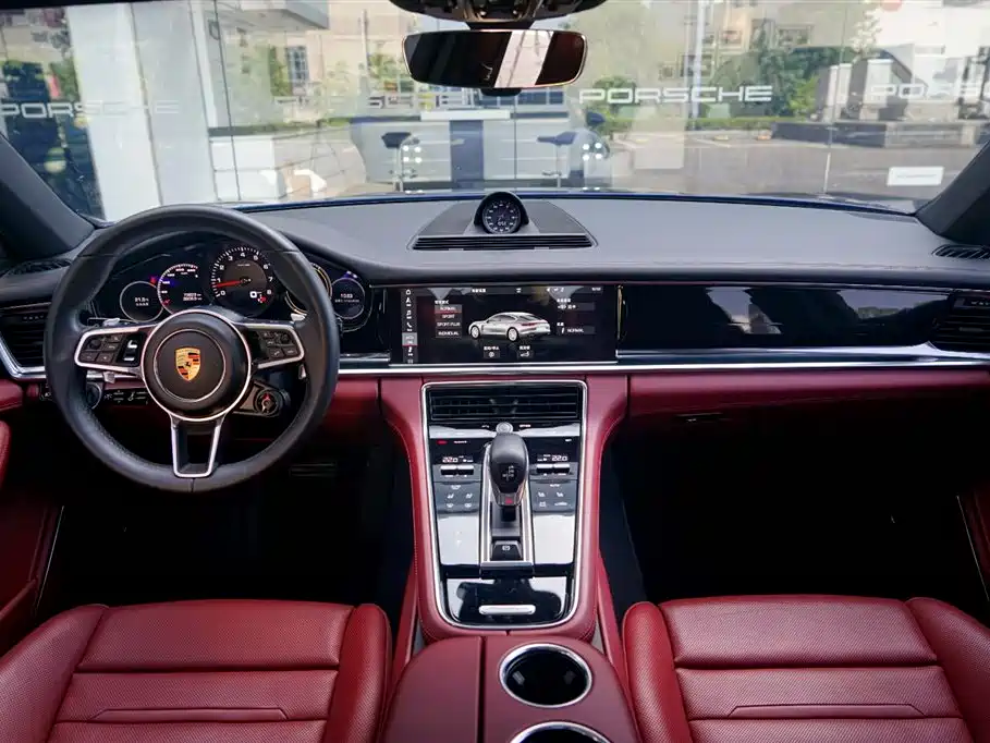 Porsche Panamera 2019 Panamera 2.9T фото 15