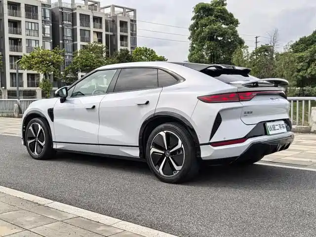 BYD Song L EV 2025 2025 Smart Driving Edition 662km Lidar Excellence