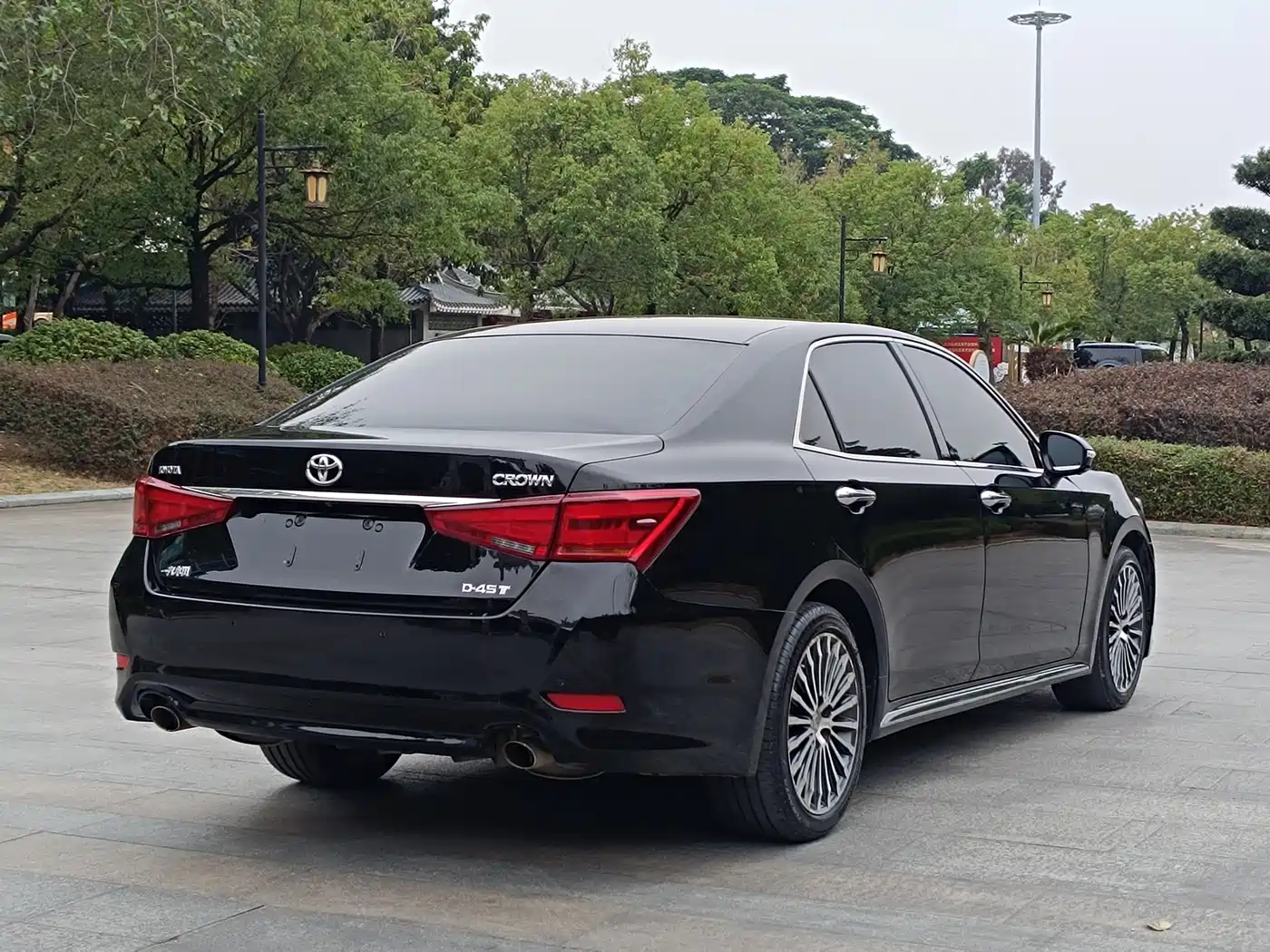 Toyota Crown 2018 2.0T Sport Edition фото 16