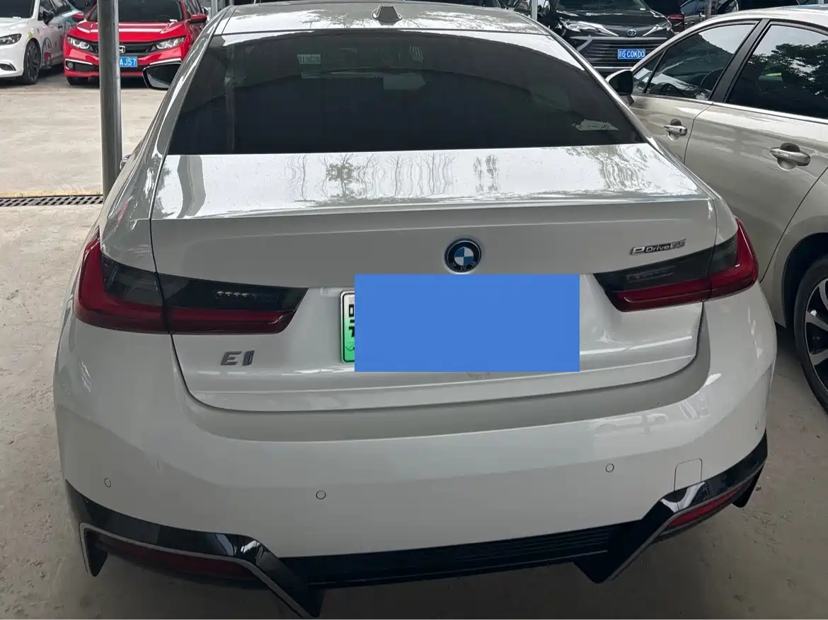 BMW i3 2022 eDrive 35 L фото 14