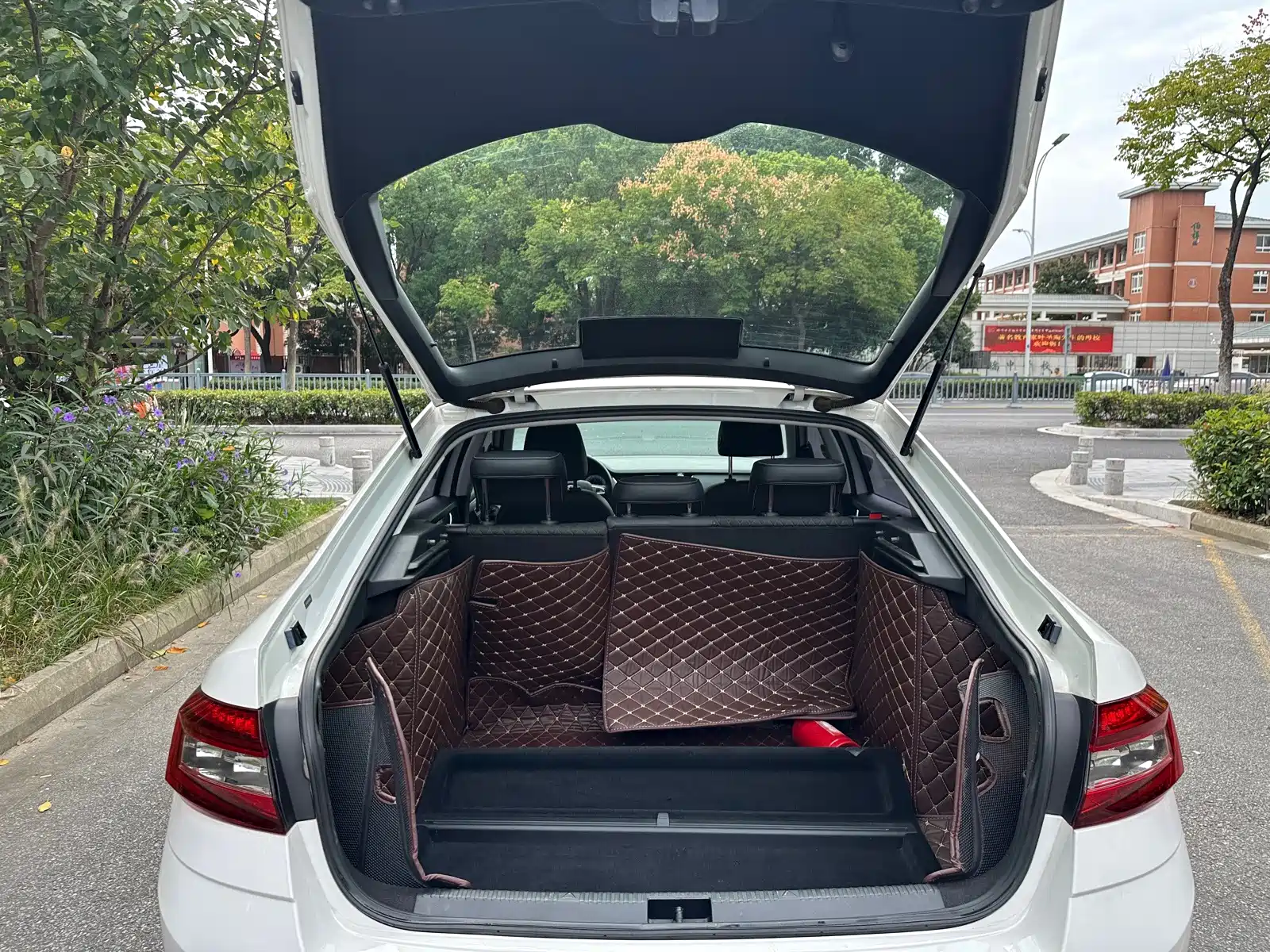 Фото 16 - Škoda Octavia