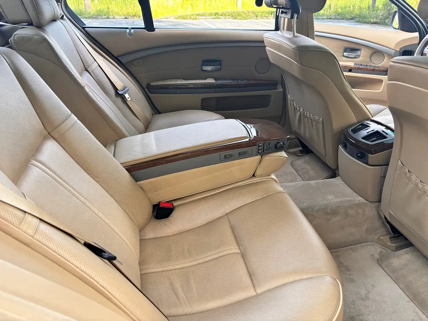 BMW 7 Series 2002