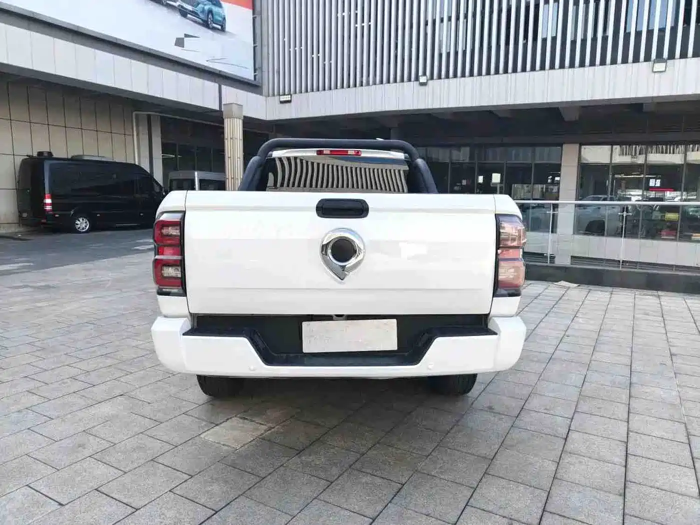 Great Wall King Kong Cannon 2024 2024 2.0T Automatic Diesel 4WD Elite Flat Cargo Box