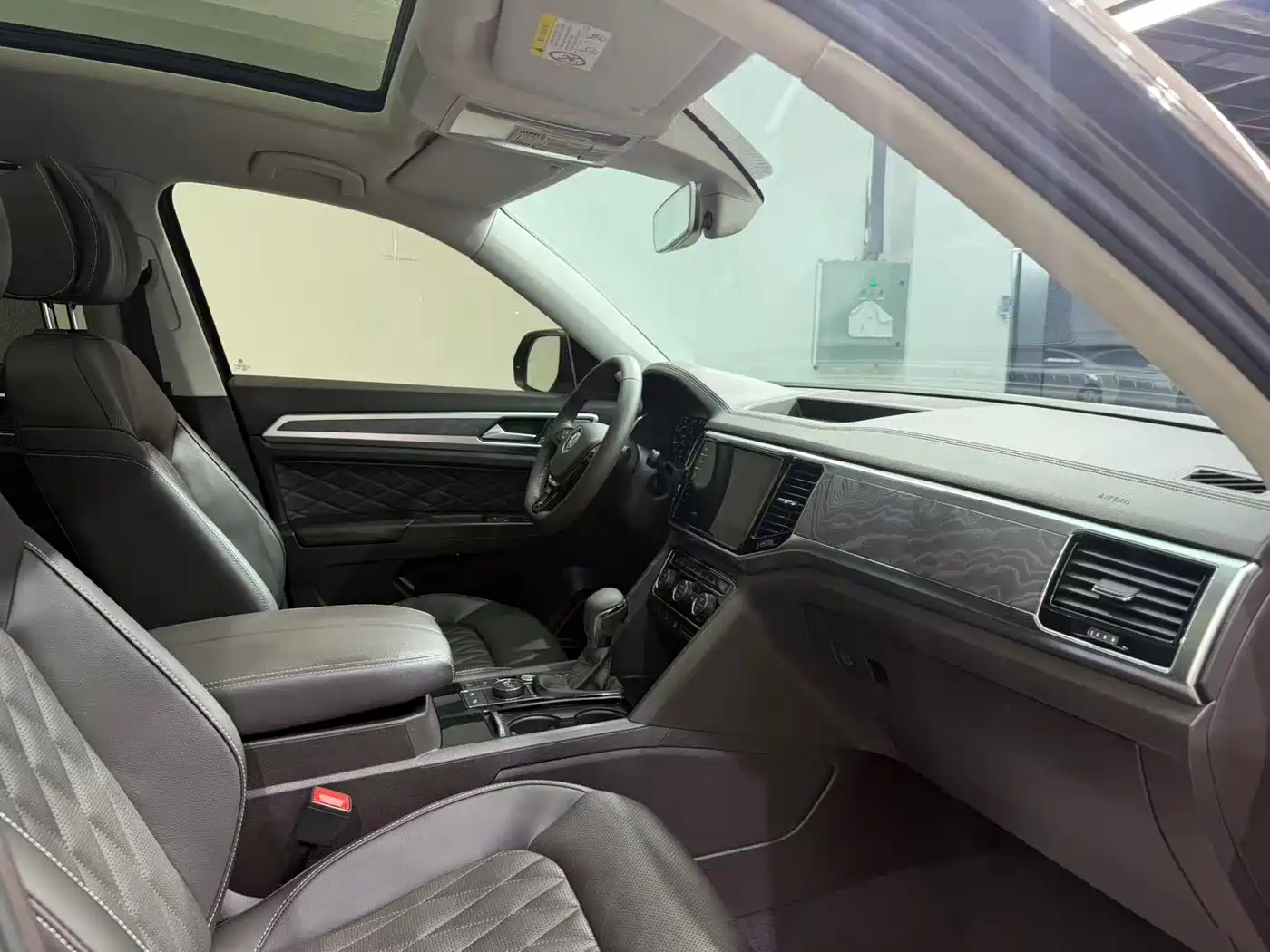 Volkswagen Teramont 2019 530 V6 4WD Flagship Edition China VI фото 10