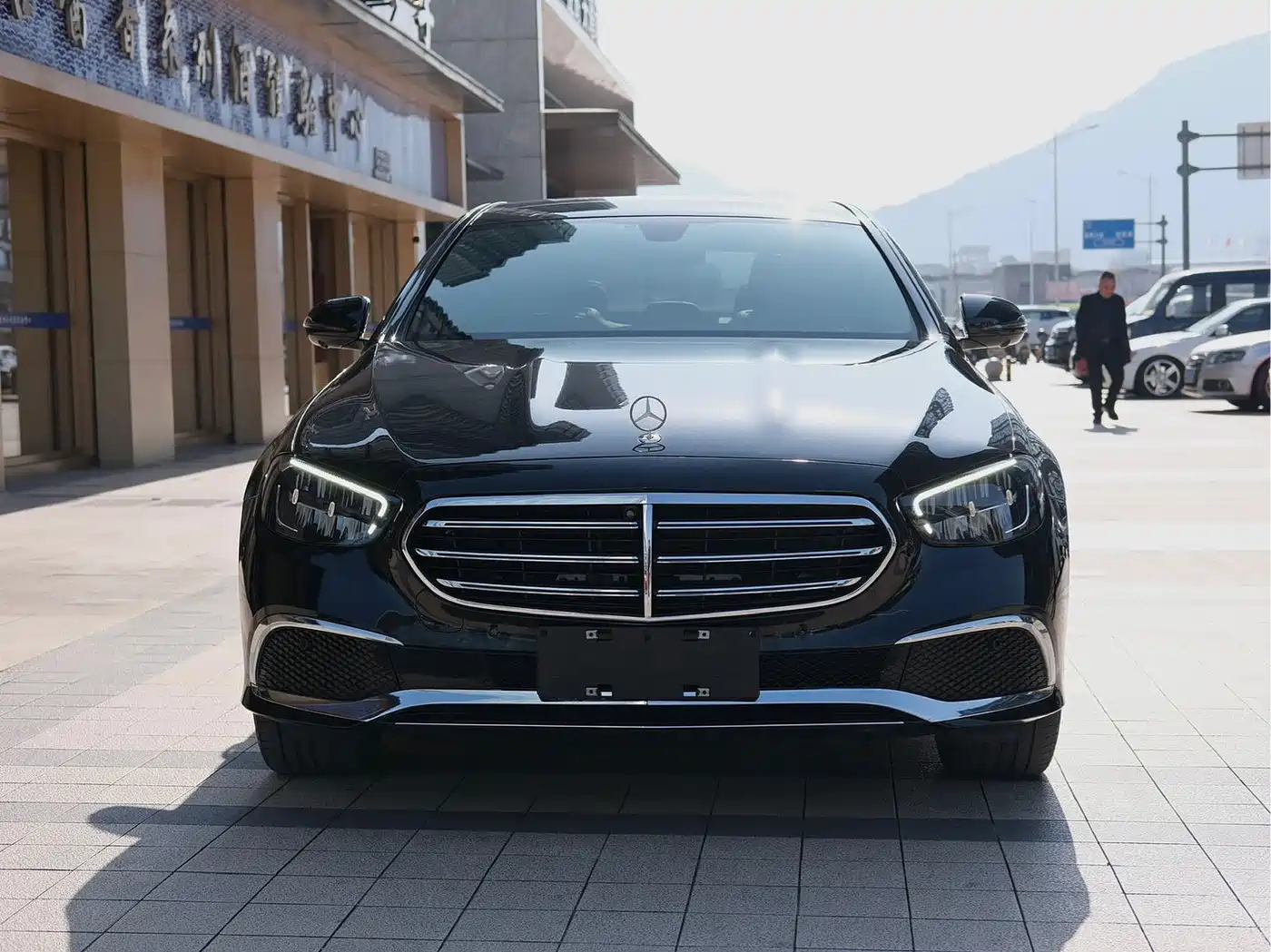 Mercedes-Benz E-Class 2021 Facelift E 300 L Fashion фото 2