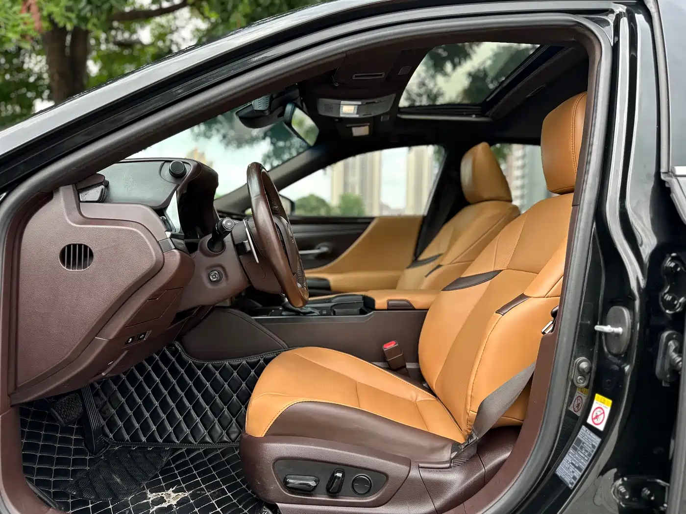 Lexus ES 2018 200 Luxury Edition China V фото 9