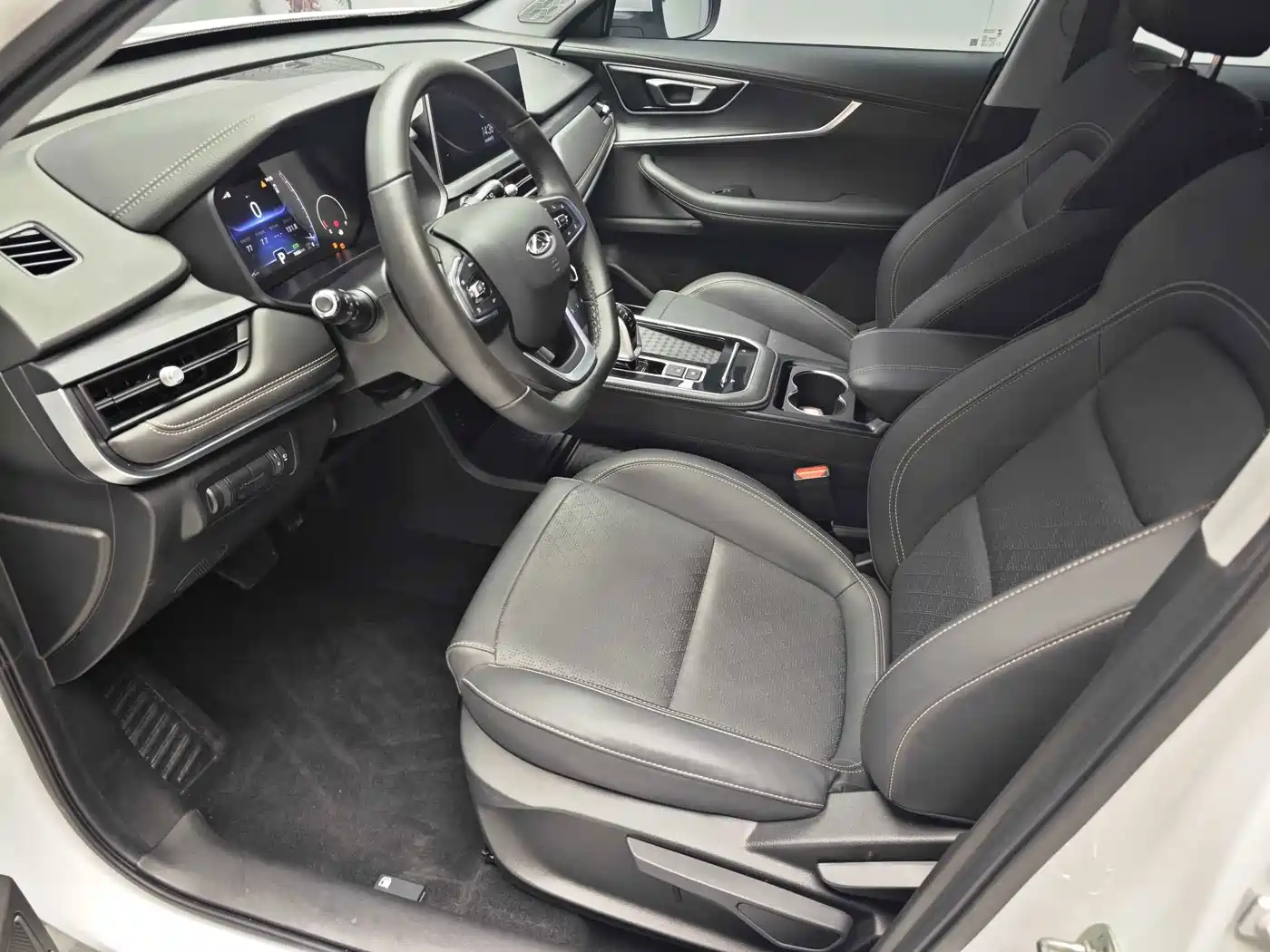 Chery Tiggo 8 2024 2022 Facelift 1.5TCI Automatic New Power 5-seater