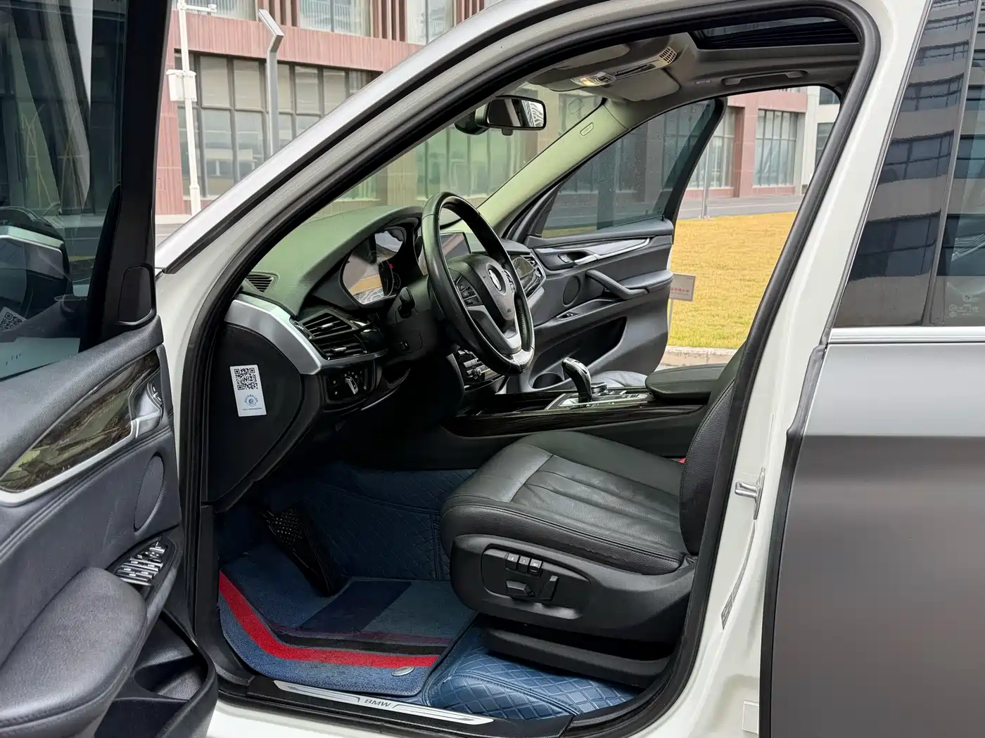 BMW X5 (Import) 2017 xDrive35i Leading Edition фото 4