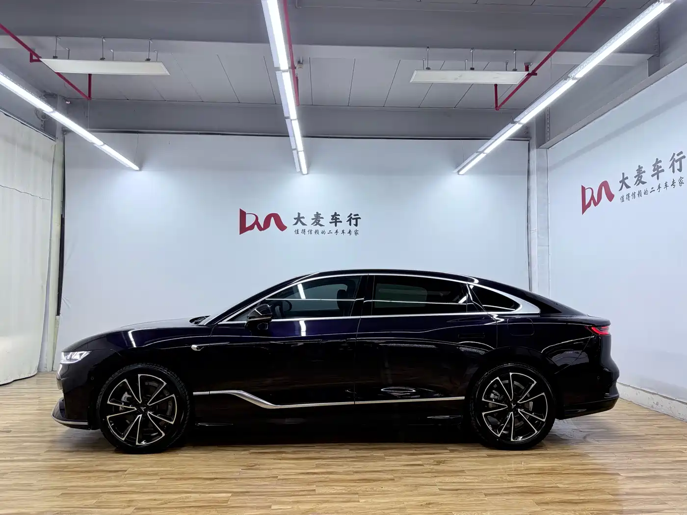 Voyah Auto VOYAH Zhuiguang 2024 PHEV AWD Ultra Long Range Flagship фото 5
