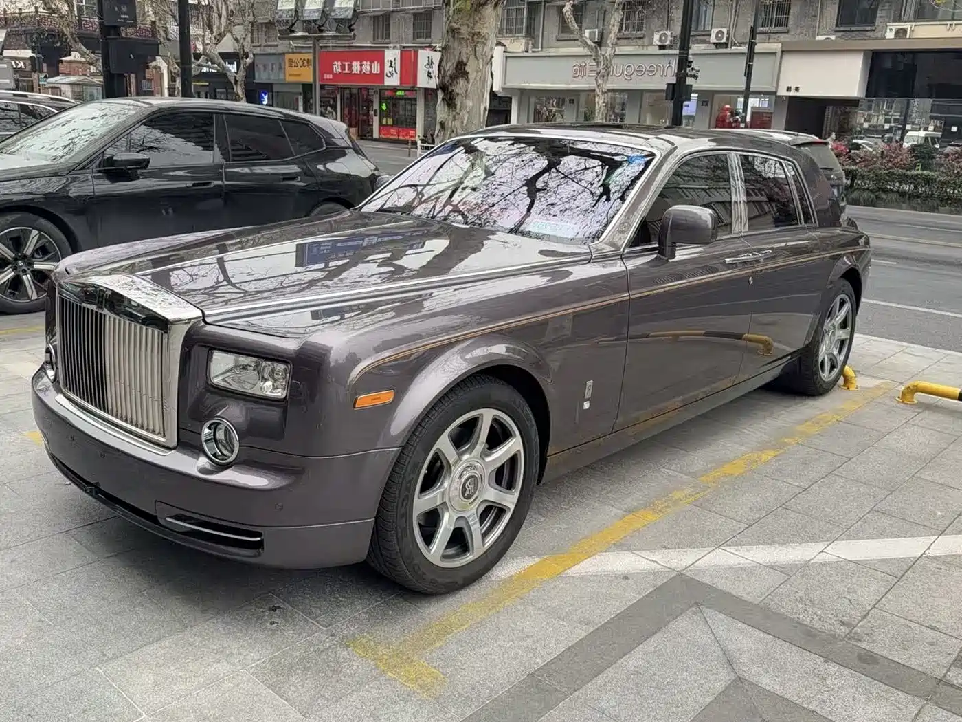 Rolls-Royce Phantom 2011