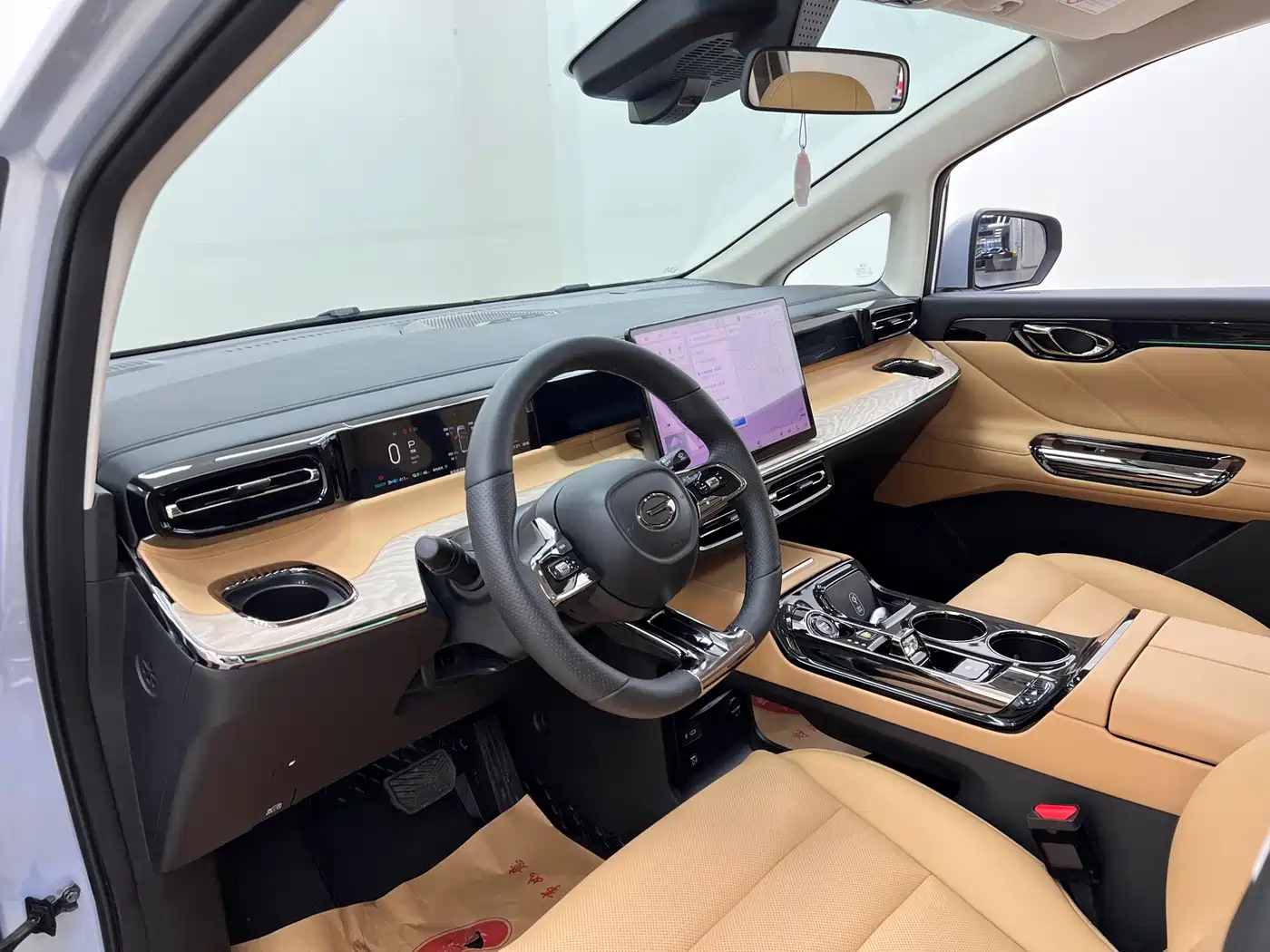 GAC Trumpchi Trumpchi E8 NEV 2024 Model 150km MAX+ фото 17